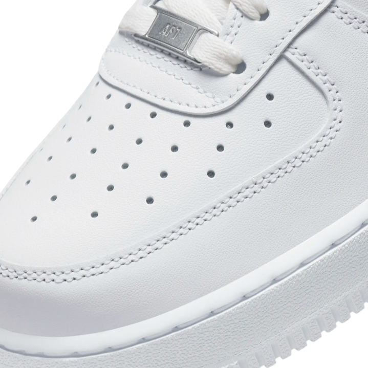 Nike Air Force 1 '07 Lifestyle Sneakers Uomo Bianco - CW2288-111